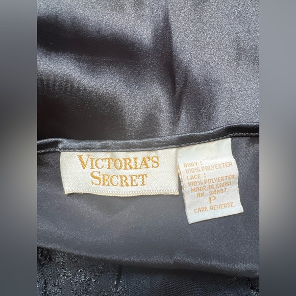 Vintage 80s Victorias secret GOLD LABEL black mesh Side Slit nightgown Size P - Picture 11 of 15